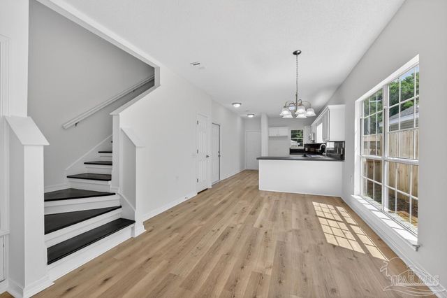 131 Wildflower Ln, Pensacola, FL 32514