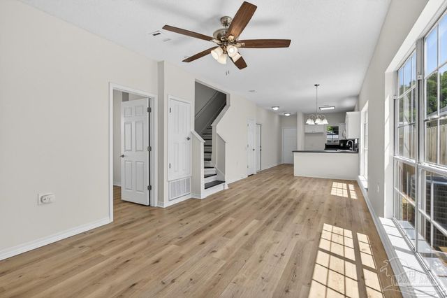 131 Wildflower Ln, Pensacola, FL 32514