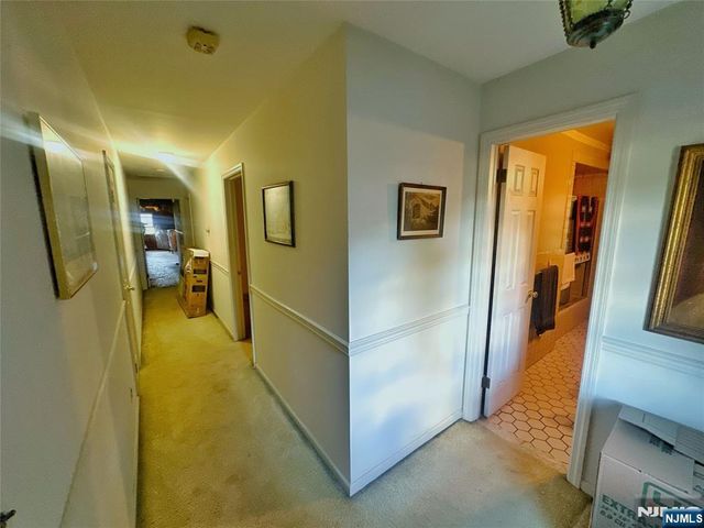 26 Faber Drive, Hawthorne, NJ 07506