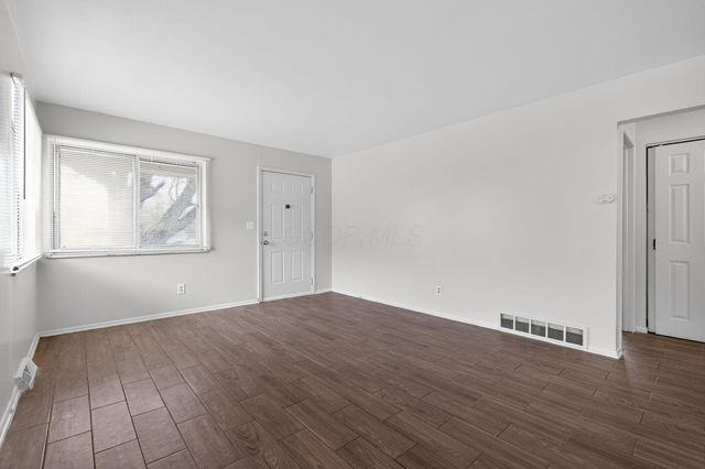 967 Ruby Avenue, Columbus, OH 43227
