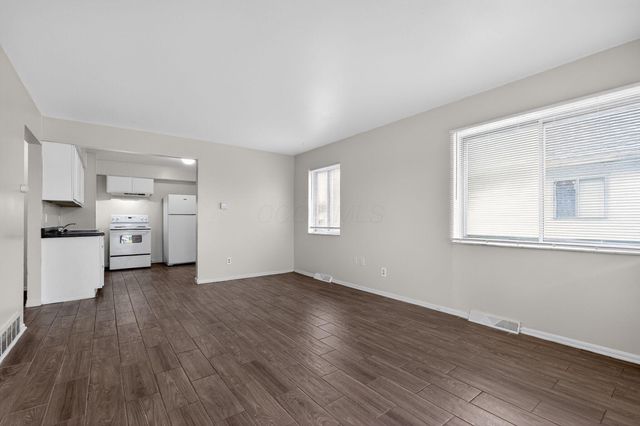 967 Ruby Avenue, Columbus, OH 43227