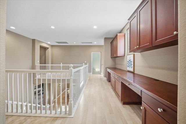 1122 Kidder Way, Folsom, CA 95630