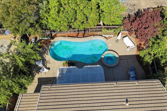 1122 Kidder Way, Folsom, CA 95630
