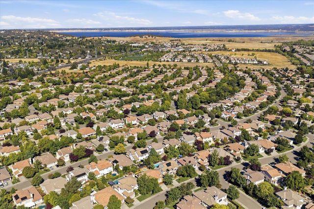 1122 Kidder Way, Folsom, CA 95630