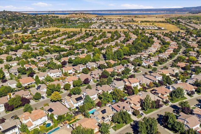 1122 Kidder Way, Folsom, CA 95630