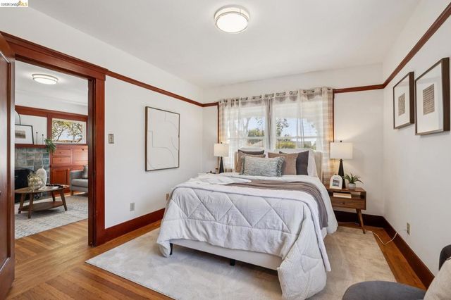 2421 9Th St, Berkeley, CA 94710