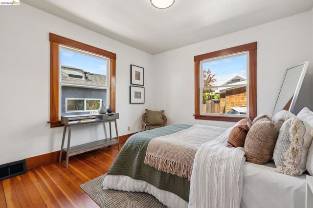 2421 9Th St, Berkeley, CA 94710