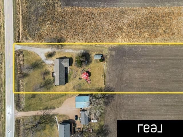 26110 W Maple Road, Waterloo, NE 68069