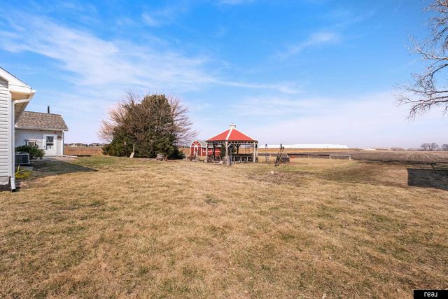 26110 W Maple Road, Waterloo, NE 68069