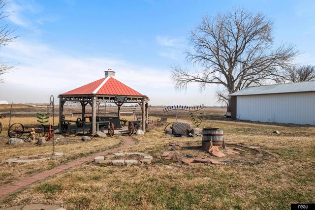 26110 W Maple Road, Waterloo, NE 68069