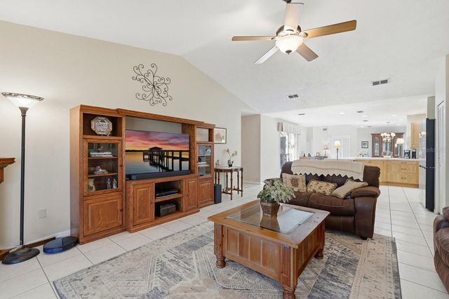 38 TREETOP CIRCLE, Ormond Beach, FL 32174