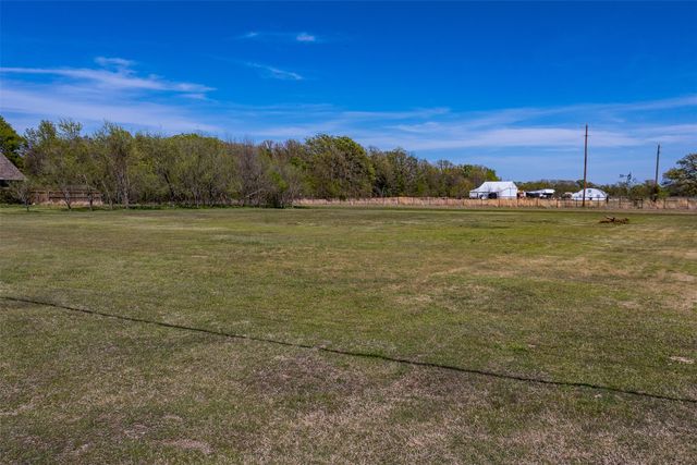 122 Shady Shores Drive, Mabank, TX 75156