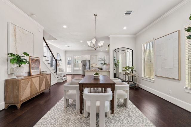 544 W 24th Street, Houston, TX 77008