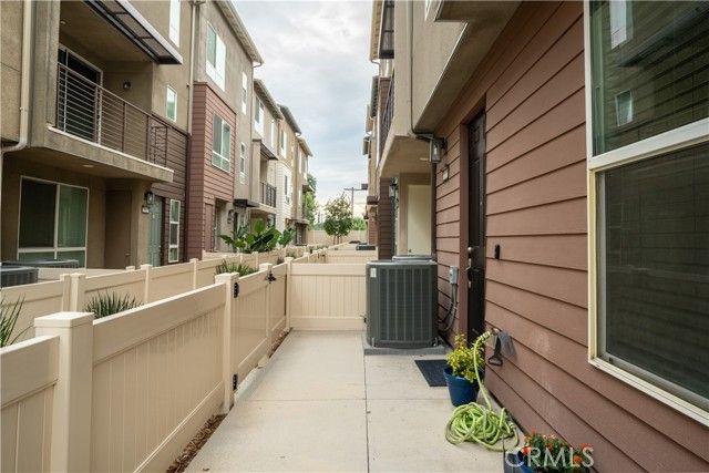 20618 Desert Ash, Winnetka (los Angeles), CA 91306