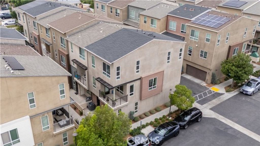 20618 Desert Ash, Winnetka (los Angeles), CA 91306