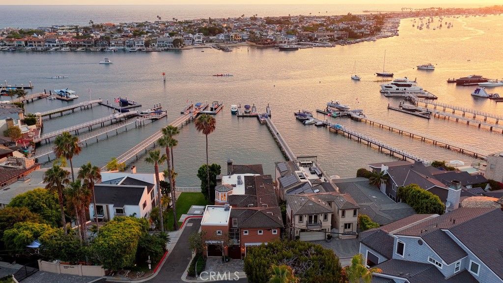 2323 Bayside Drive, Corona Del Mar, CA 92625 — exterior