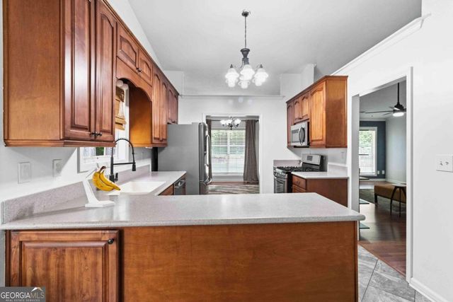 2320 Bankston Circle, Snellville, GA 30078