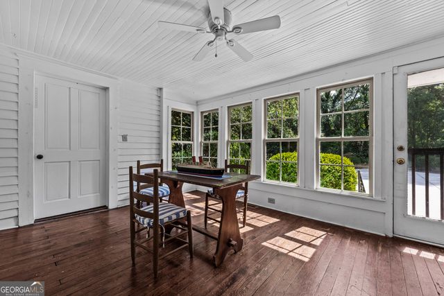 215 East Dixie Highway, Rutledge, GA 30663