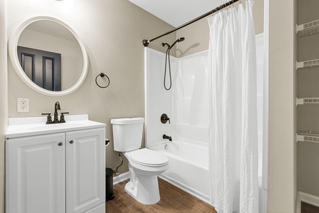 230 W 8th Street, Newport, KY 41071