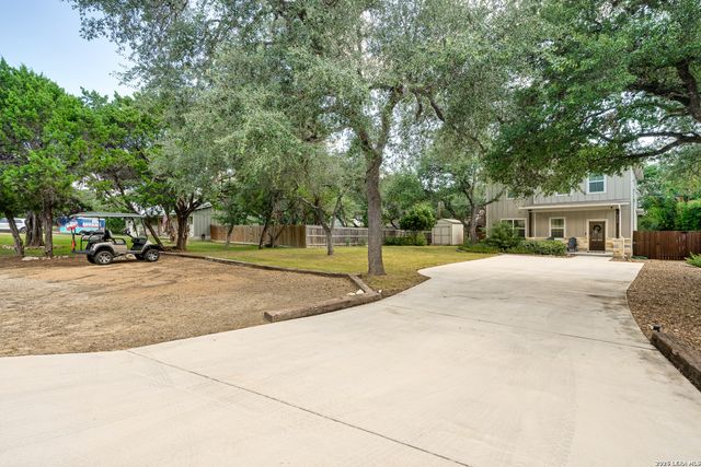 2619 Candlelight Dr, Canyon Lake, TX 78133