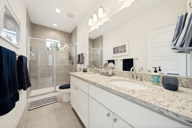 2619 Candlelight Dr, Canyon Lake, TX 78133