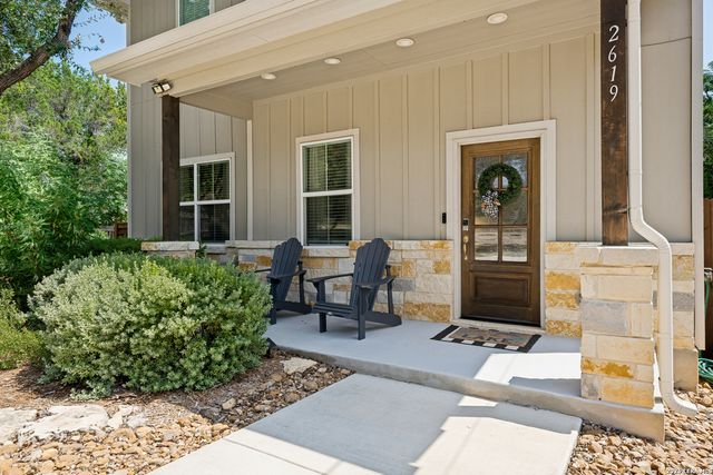 2619 Candlelight Dr, Canyon Lake, TX 78133