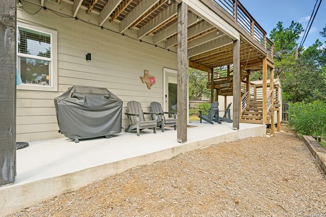 2619 Candlelight Dr, Canyon Lake, TX 78133