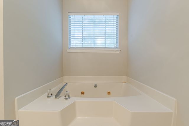 328 Spring Creek Drive, Stockbridge, GA 30281