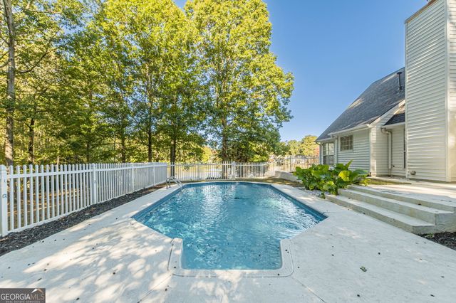 328 Spring Creek Drive, Stockbridge, GA 30281