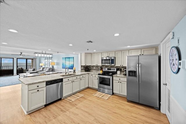 554 Coral Court UNIT 602, Fort Walton Beach, FL 32548