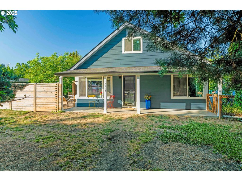 17808 Se ADDIE St, Milwaukie, OR 97267