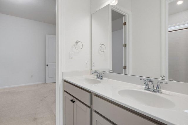 192 Crimson Sky CT, Dripping Springs, TX 78620