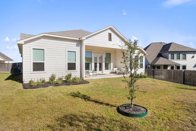 192 Crimson Sky CT, Dripping Springs, TX 78620