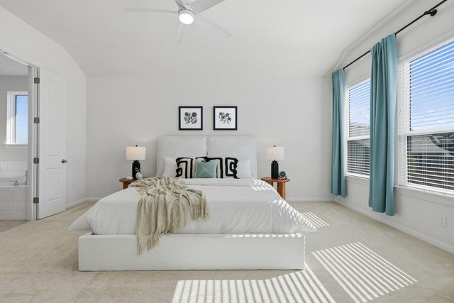 192 Crimson Sky CT, Dripping Springs, TX 78620