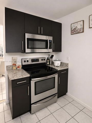 9902 Hammocks Blvd 102-60, Miami, FL 33196