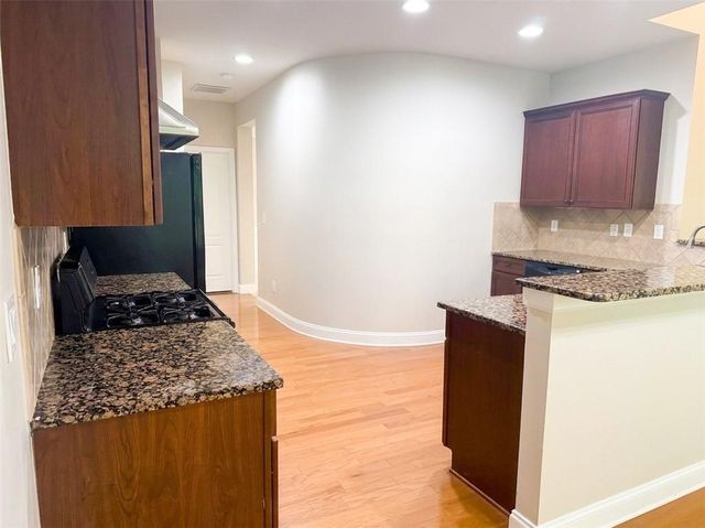 5415 Falls Landing Drive, Cumming, GA 30040