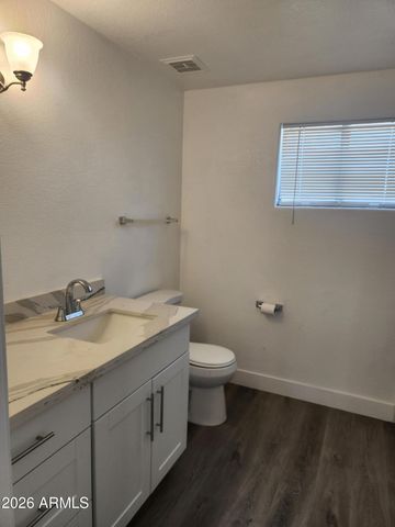 9025 N 14TH Drive, Phoenix, AZ 85021