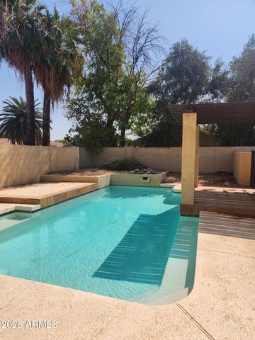 9025 N 14TH Drive, Phoenix, AZ 85021