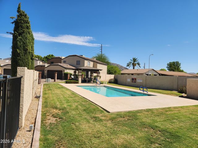 9025 N 14TH Drive, Phoenix, AZ 85021