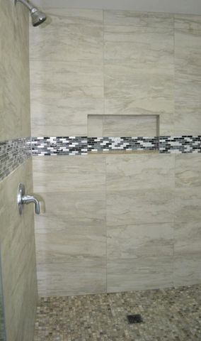 43 Hickory Oak Drive, The Woodlands, TX 77381