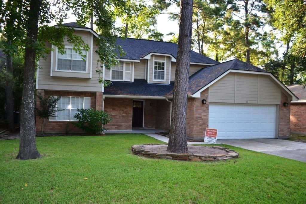43 Hickory Oak Drive, The Woodlands, TX 77381