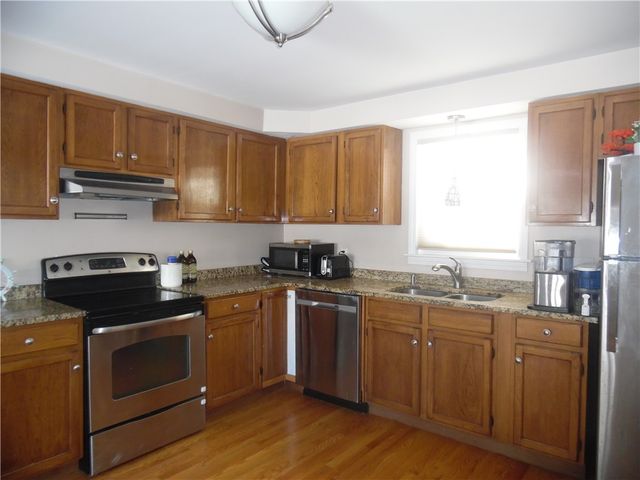 5 Saint Theresa Avenue, Bristol, RI 02809