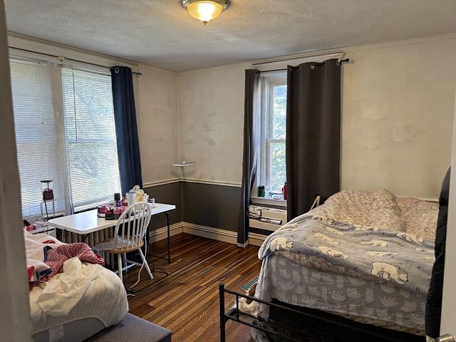 2039 Commonwealth Ave. 6, Boston, MA 02135