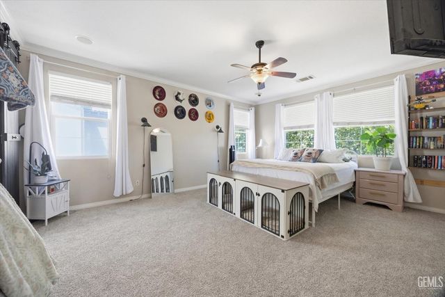 11206 Baltra Way, Bakersfield, CA 93306