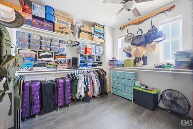 11206 Baltra Way, Bakersfield, CA 93306