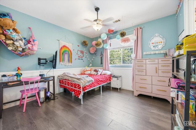 11206 Baltra Way, Bakersfield, CA 93306