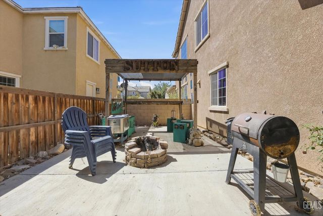 11206 Baltra Way, Bakersfield, CA 93306