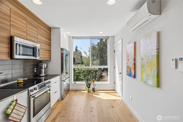 1770 C 14th Avenue S, Seattle, WA 98144