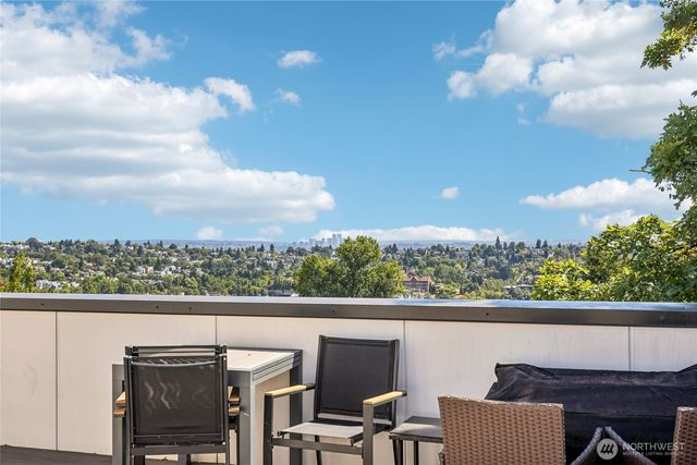 1770 C 14th Avenue S, Seattle, WA 98144
