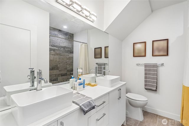 1770 C 14th Avenue S, Seattle, WA 98144